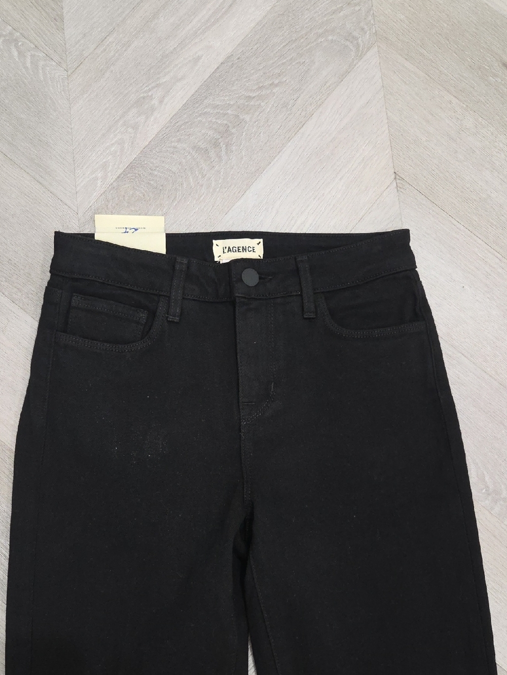 L'AGENCE Bell High Rise Flare Jeans In Noir, Size 24, NWT - Picture 4 of 9